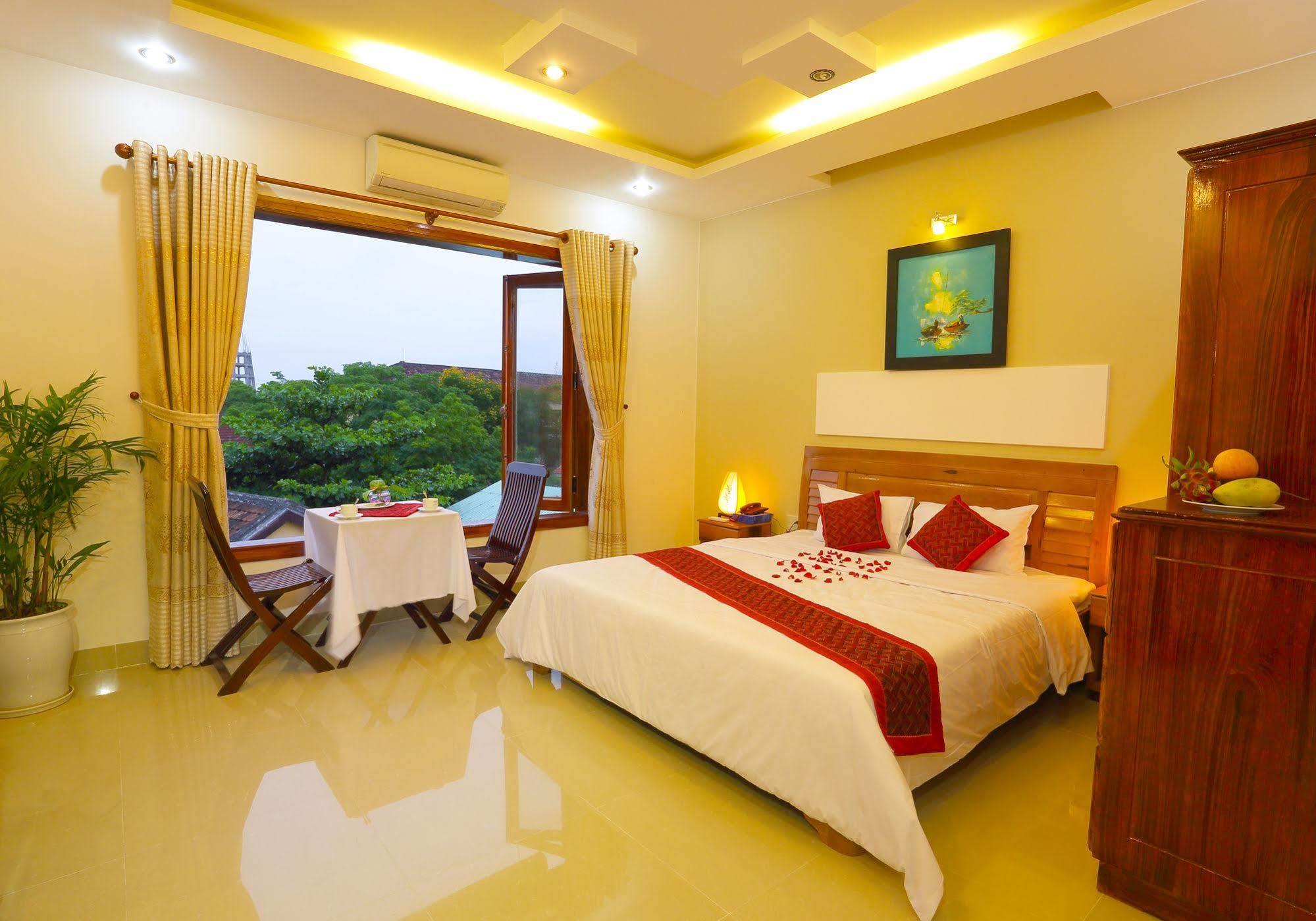 Hoang Thu Hostel Hội An Extérieur photo