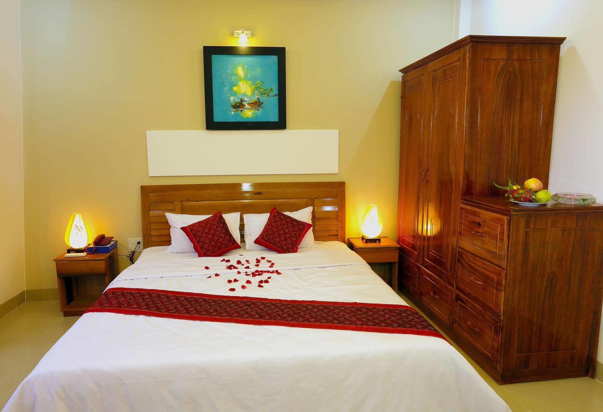 Hoang Thu Hostel Hội An Extérieur photo